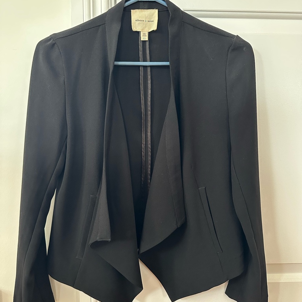 UO Silence + Noise blazer